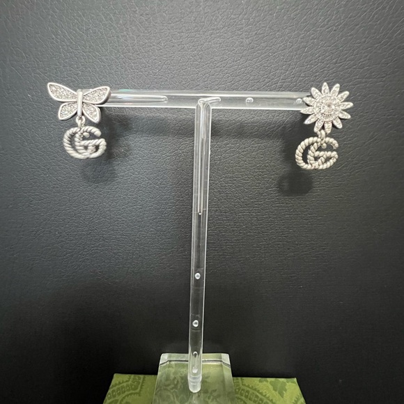 Gucci dangling double g rhinestone butterfly and flower earrings - Picture 2 of 11